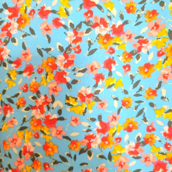 Loft V-neck short sleeve shirt - Picture 3 of 4